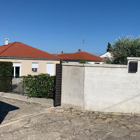Villa Tony'S House With Private Pool, Garden And Parking Zadar Exterior foto